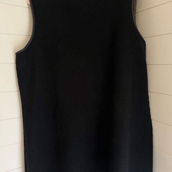 Women’s Burberry Black Trench Coat Classic Design - Picture 11 of 14